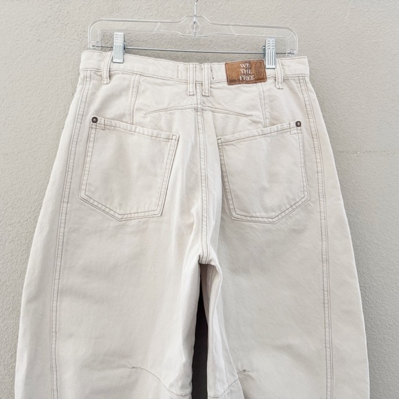 Free People Good Luck Barrel Jeans 29 Cream Milk Denim Curved Bow Leg Boho Chic - Picture 12 of 14